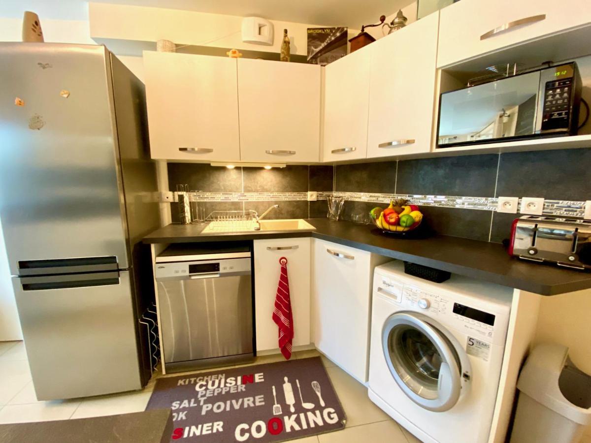 Le Neptune, Appartement Avec Parking Et Jardin Proche Universite Caen Eksteriør billede